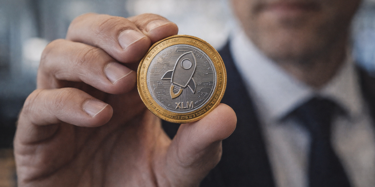 Mixed market signals leave XLM at key technical levels