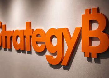 Peter Schiff Says Strategy’s STRC Plan Hurts MSTR Shareholders