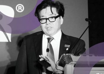Tom Lee’s BitMine Adds $73 Million in Ethereum While Strategy Dumps Bitcoin