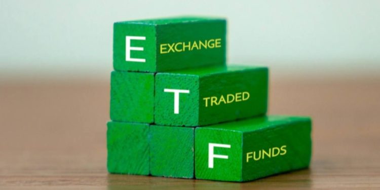 Bitcoin, Ether, XRP ETFs Pull In $310M as Blackrock Drives Demand