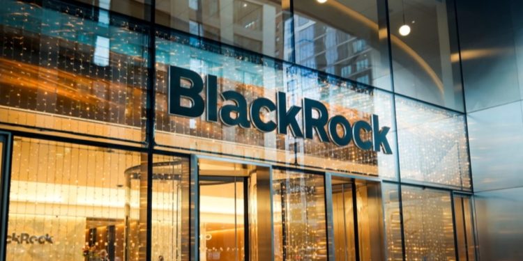 Blackrock’s IBIT Drives $175M ETF Inflows as Bitcoin’s Price Falls Below $80K